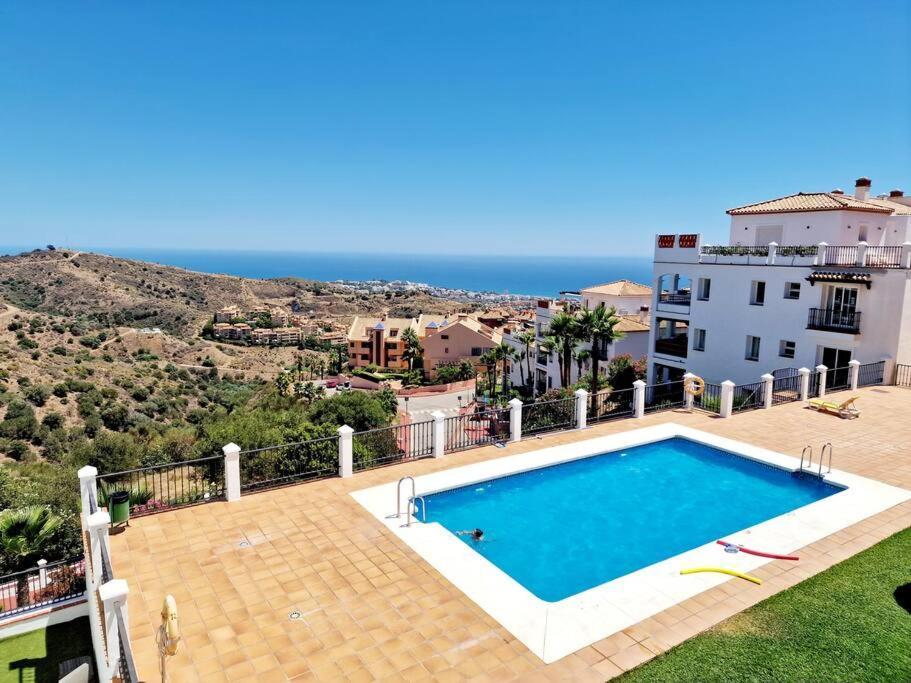 Las Palmeras Seaviews Mijas Exterior photo