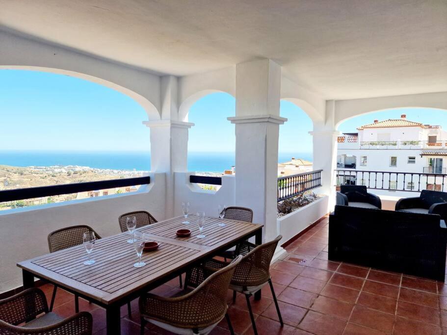 Las Palmeras Seaviews Mijas Exterior photo